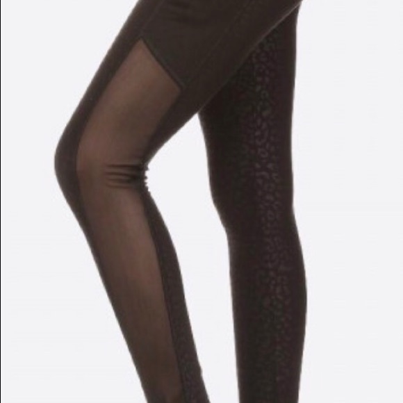 Black leggings with pockets - Picture 2 of 7